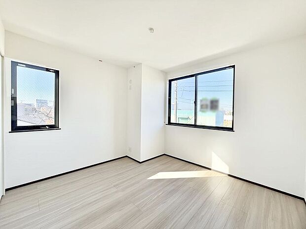 ■落ち着いた色合いのお部屋で穏やかな時間を楽しめます