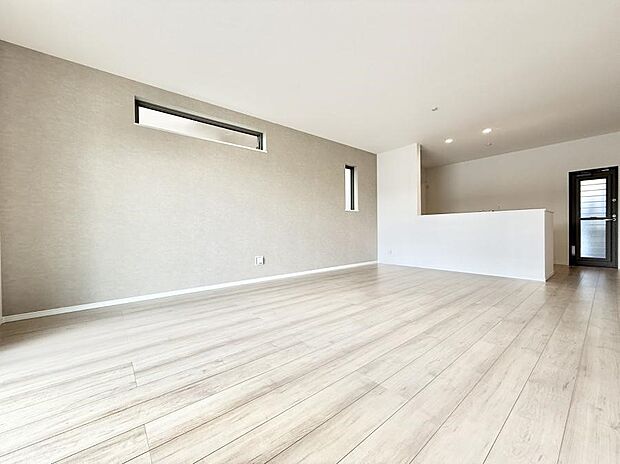 ■心落ち着く場所、ゆったり過ごせるリビング