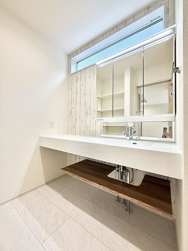 ■広々とゆとりのある洗面所♪