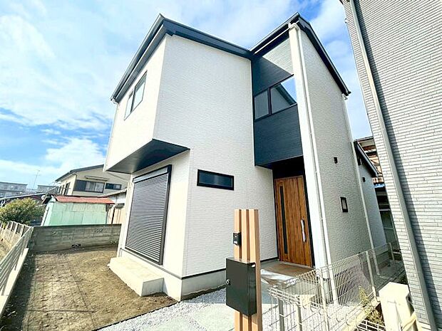 落ち着いたお洒落な外観