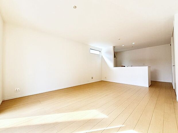 ■くつろぎと笑顔が集まる、心温まるリビング