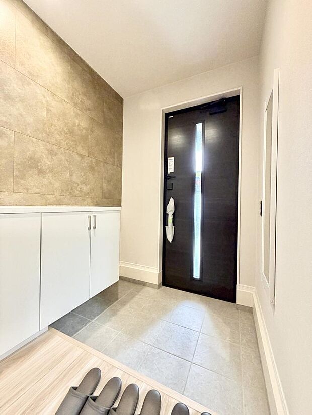 ■ シンプルで美しく、快適な暮らしの入り口