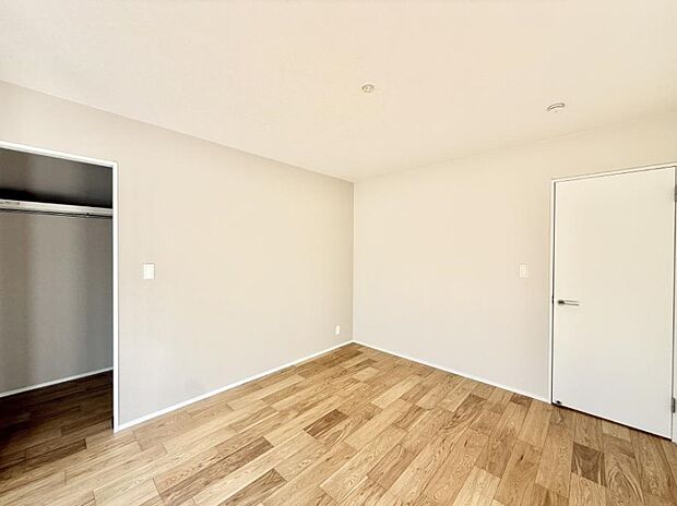 1号棟 ■窓の配置や通気性の良い設計で部屋の空気がこもらず、常に新鮮な空気が流れます