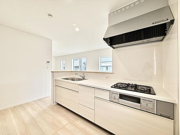 ■家族の絆を深める、温もりのあるキッチン