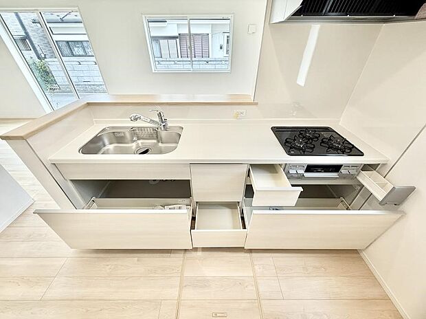 ■料理がもっと楽しくなる、快適なキッチン空間