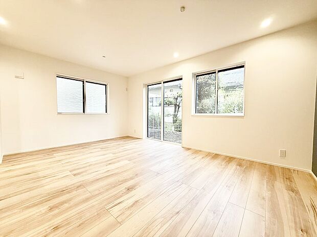 ■心落ち着く場所、ゆったり過ごせるリビング