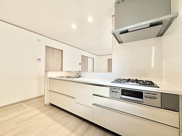 ■美味しい時間が生まれる、笑顔あふれるキッチン