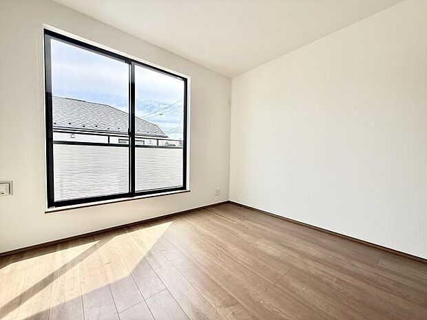 ■落ち着いた色合いのお部屋で穏やかな時間を楽しめます