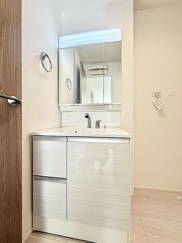 ■朝の準備がスムーズにできる広さです