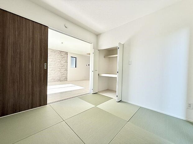 ■落ち着いた色合いのお部屋で穏やかな時間を楽しめます