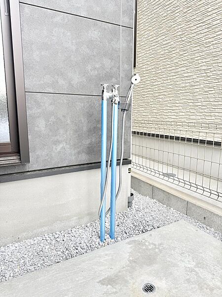 1号棟  ■ガーデニングや洗車などの際に大活躍な屋外立水栓