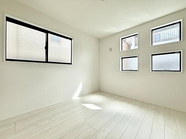 ■家具をうまく配置すれば広々とした空間を使い動きやすく、リラックスした時間が過ごせます