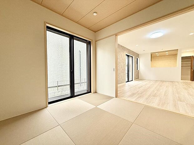 ■太陽がサンサンと降り注ぐお部屋は気持ちがいいですね