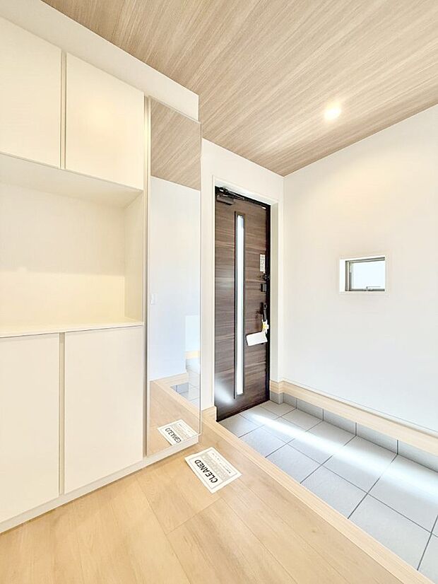 ■ シンプルで美しく、快適な暮らしの入り口