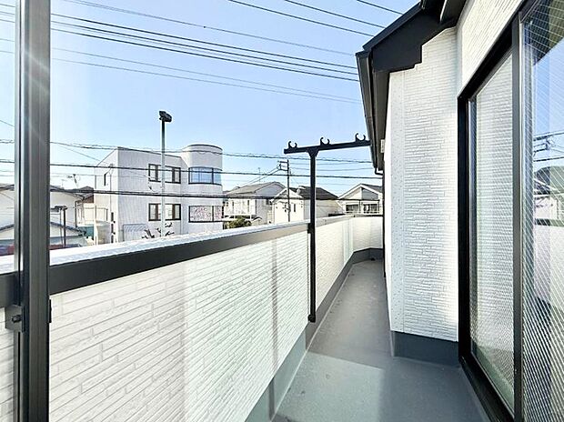 ■お洗濯物がよく乾く陽当たり良好のバルコニーです！  