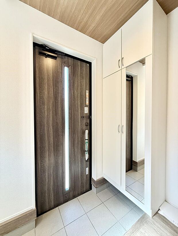 ■ ここから始まる一日、すっきり整った玄関