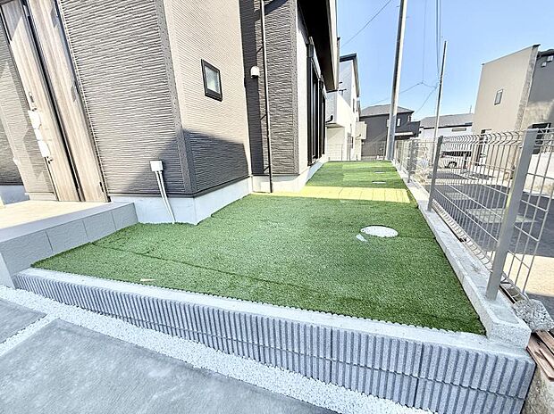 ■暮らしに潤いを与える、緑が取り入れられた住まいです