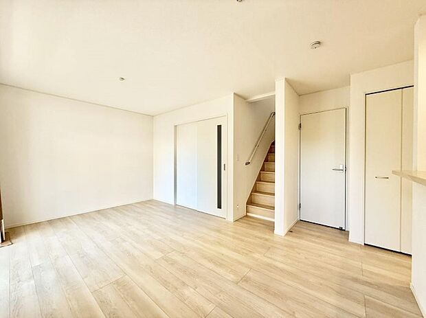 ■くつろぎと笑顔が集まる、心温まるリビング