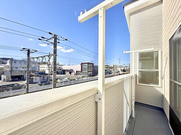 ■お洗濯物がよく乾く陽当たり良好のバルコニー