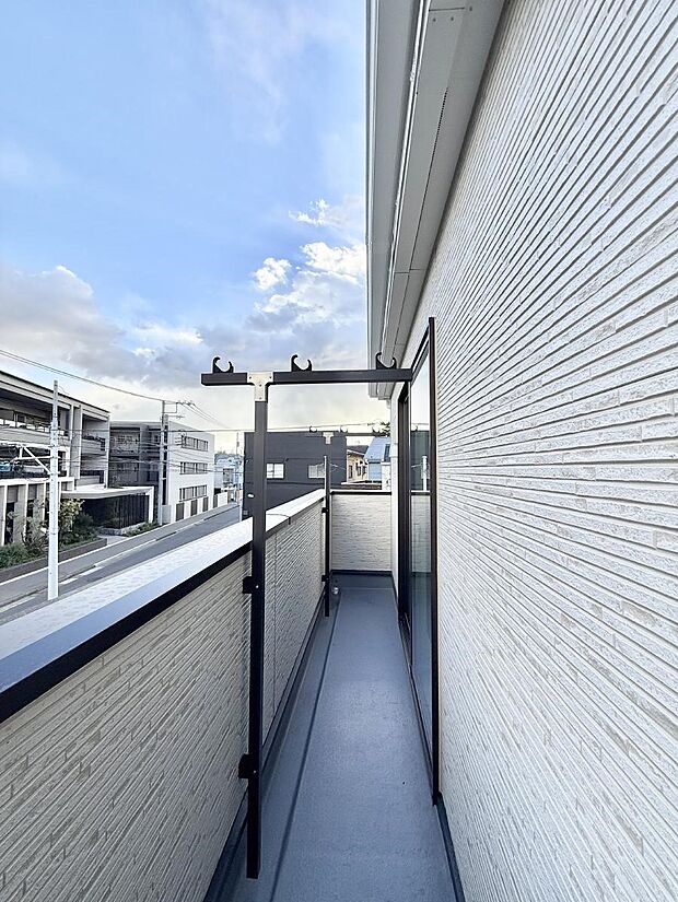 ■日当たり良好!眺めの良いバルコニーです!