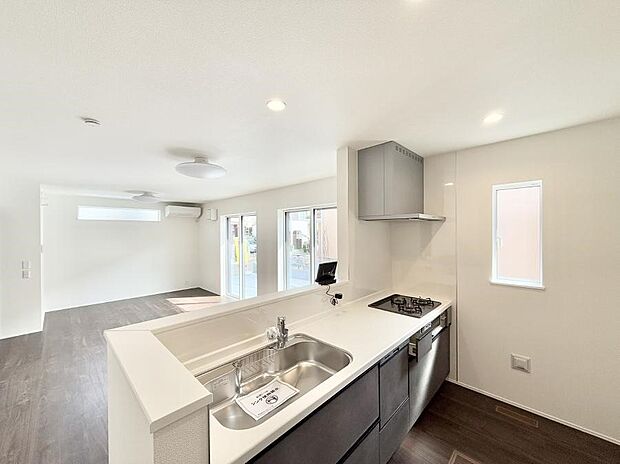 ■作る楽しみと食べる幸せを届けるキッチン