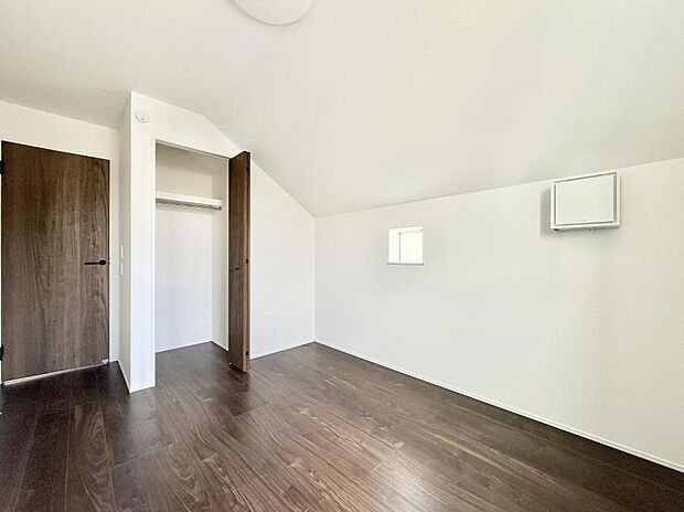 ■窓の配置や通気性の良い設計で部屋の空気がこもらず、常に新鮮な空気が流れます