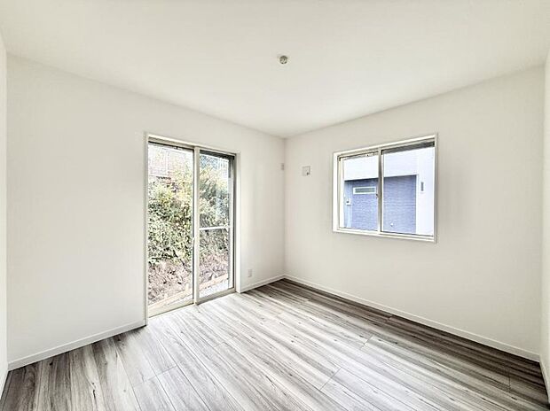 ■窓の配置や通気性の良い設計で部屋の空気がこもらず、常に新鮮な空気が流れます