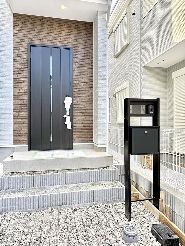 ■玄関はお家の顔!おしゃれな玄関アプローチでお客様をお迎え!