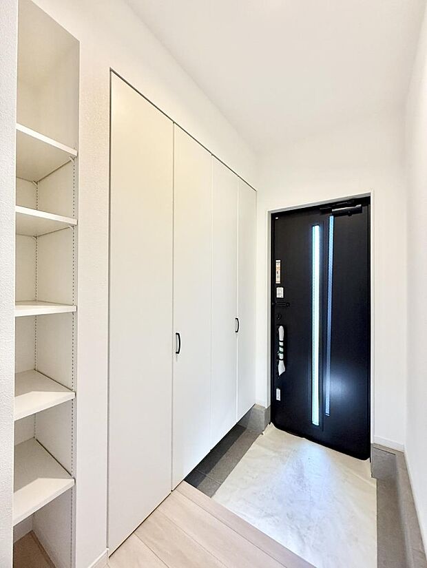 ■ ここから始まる一日、すっきり整った玄関