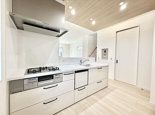 ■料理がもっと楽しくなる、快適なキッチン空間