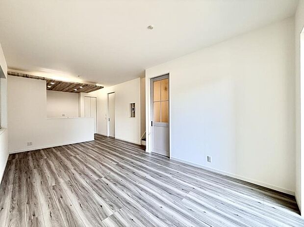 ■心落ち着く場所、ゆったり過ごせるリビング