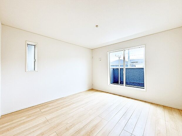 ■窓の配置や通気性の良い設計で部屋の空気がこもらず、常に新鮮な空気が流れます