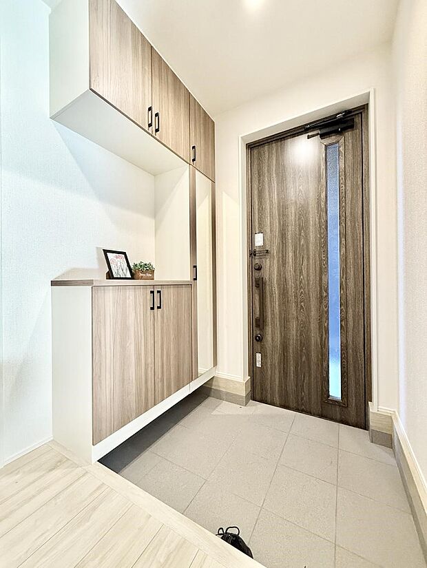 ■ シンプルで美しく、快適な暮らしの入り口