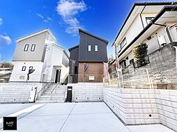 東京都八王子市元八王子町３丁目