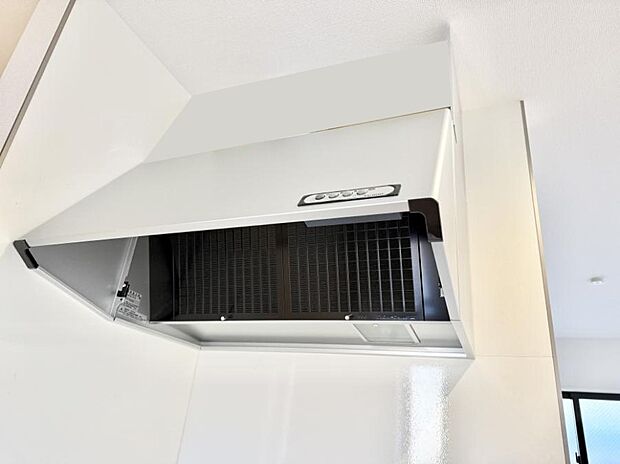 ■調理時の蒸気や匂いが換気扇に誘導され、効率的に排煙ができます。