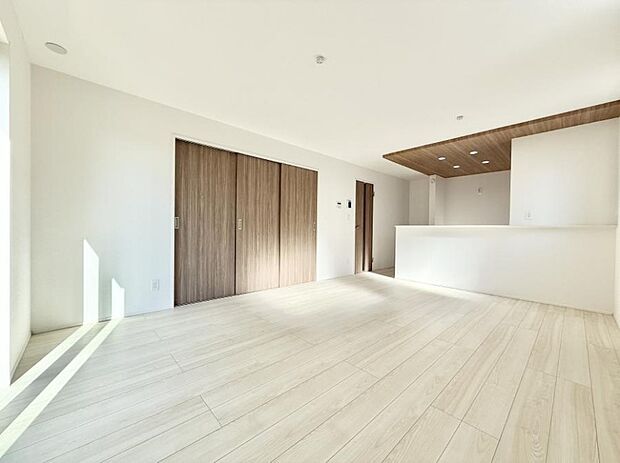 ■心落ち着く場所、ゆったり過ごせるリビング