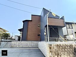 東京都八王子市元八王子町１丁目