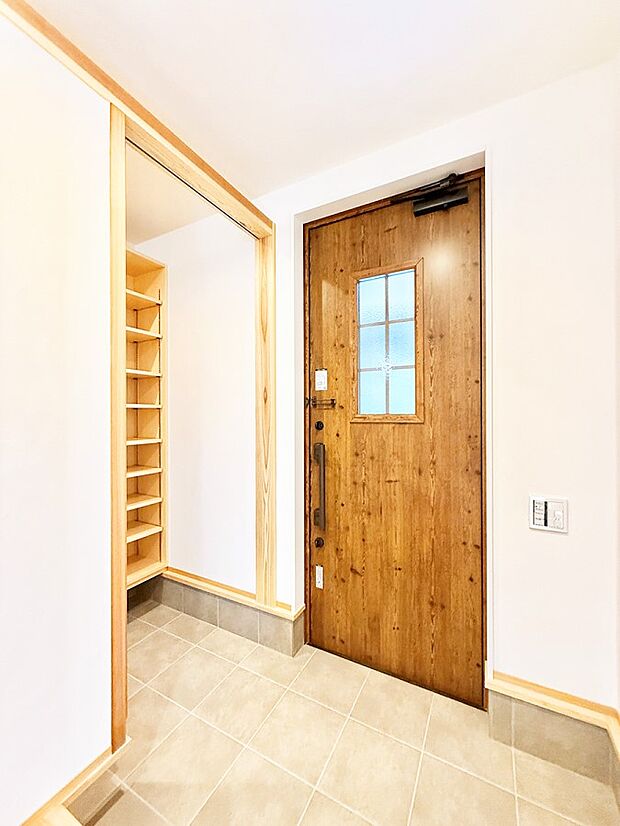 ■ ここから始まる一日、すっきり整った玄関