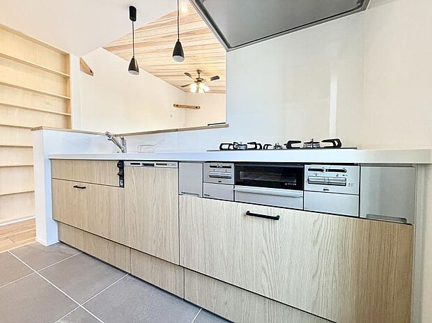 ■作る楽しみと食べる幸せを届けるキッチン