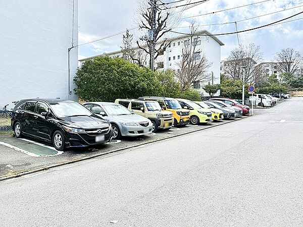 駐車場完備です（空車要確認）