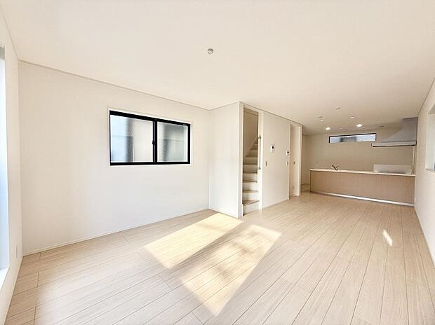 ■くつろぎと笑顔が集まる、心温まるリビング