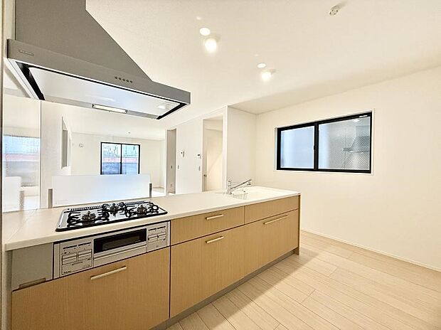 ■料理がもっと楽しくなる、快適なキッチン空間