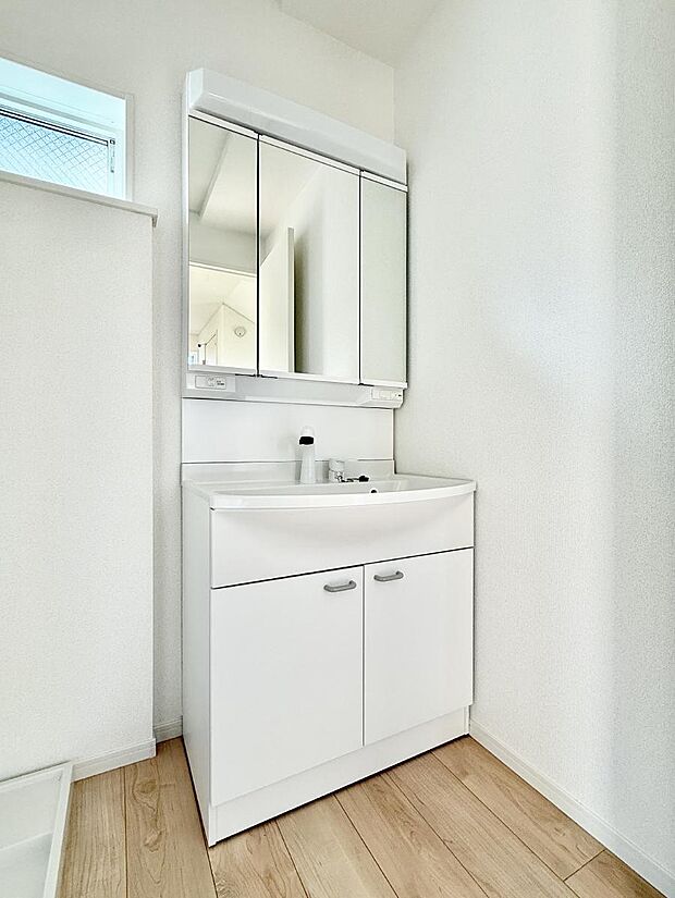 ■朝の準備がスムーズにできる広さです