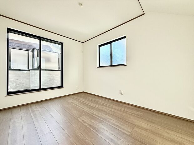 ■落ち着いた色合いのお部屋で穏やかな時間を楽しめます