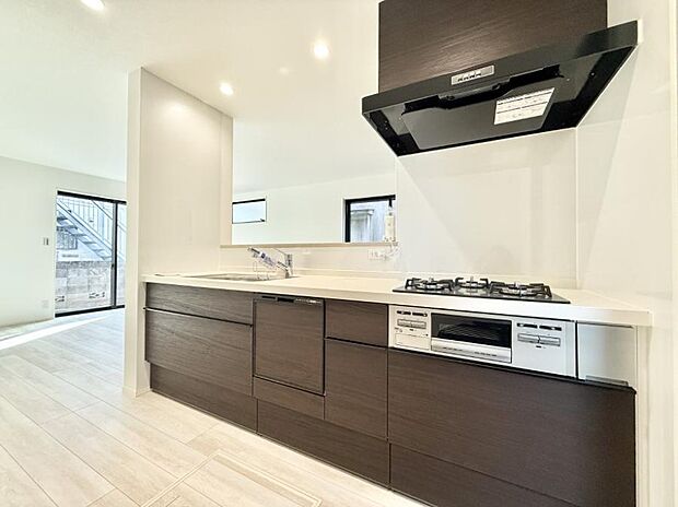 ■家族の絆を深める、温もりのあるキッチン