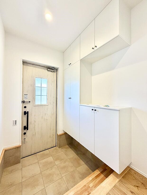 ■ ここから始まる一日、すっきり整った玄関