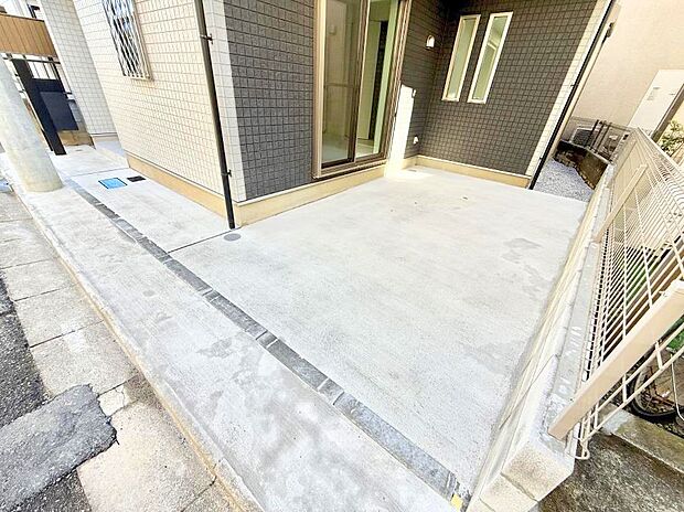 ■自宅にある駐車スペースなので安心ですね