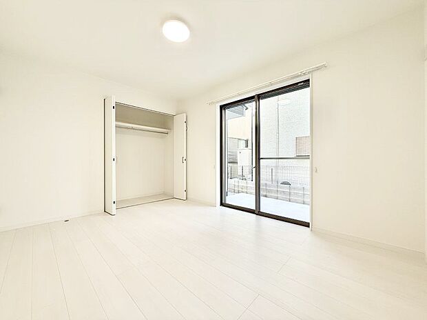 ■落ち着いた色合いのお部屋で穏やかな時間を楽しめます