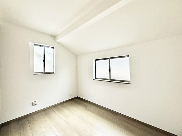 ■落ち着いた色合いのお部屋で穏やかな時間を楽しめます