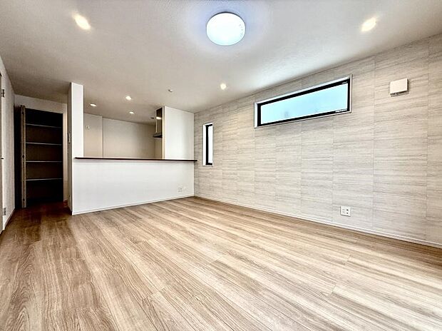 ■くつろぎと笑顔が集まる、心温まるリビング